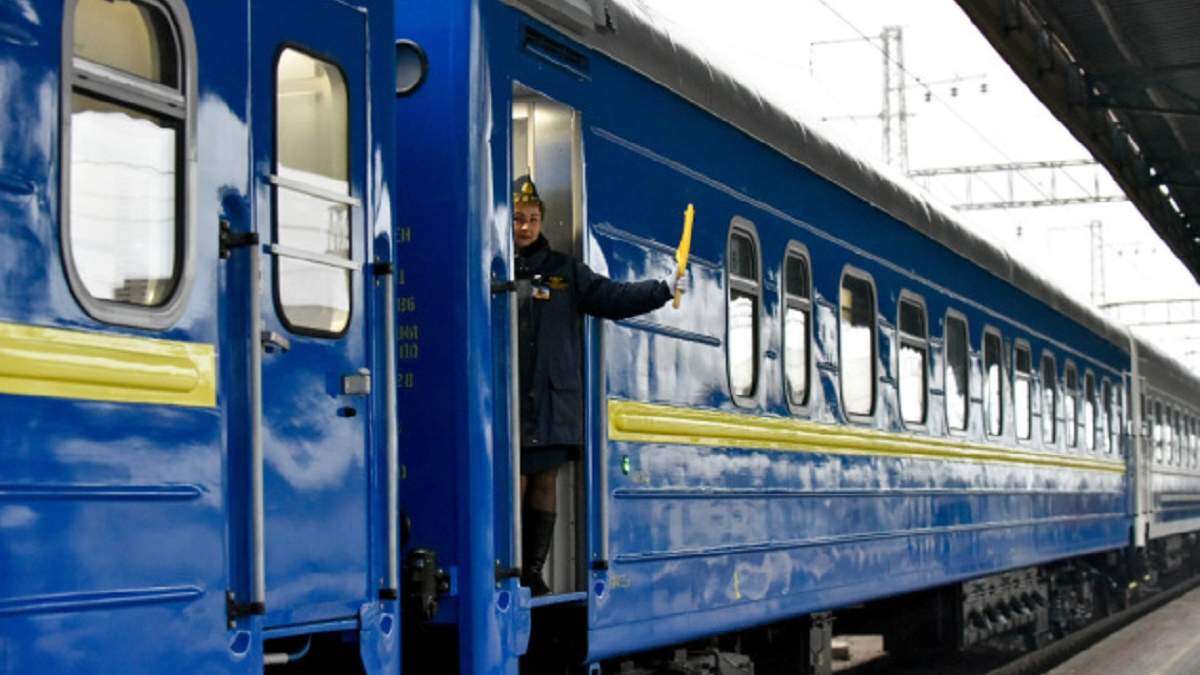 Через Днепр “Укрзалізниця” запустила дополнительный поезд из Краматорска до Одессы - рис. 1