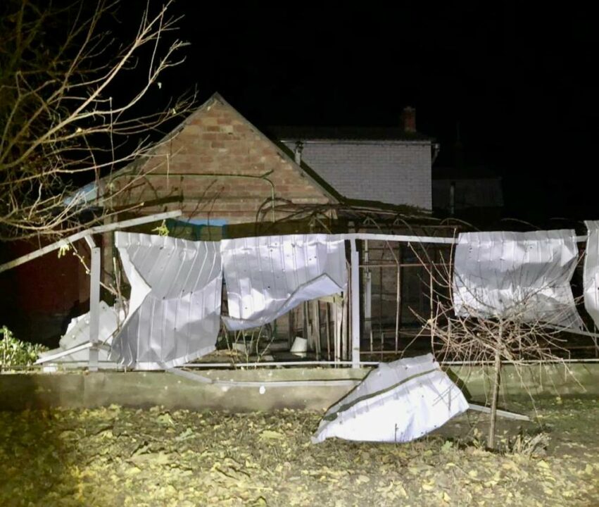 Вночі окупанти завдали ударів по Нікопольському району: є поранені - рис. 5