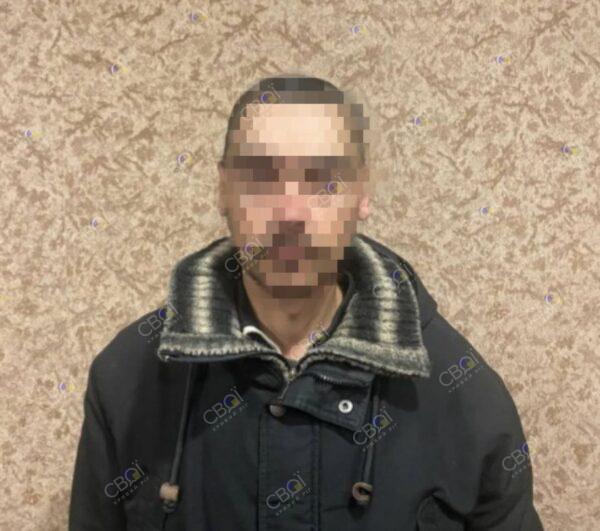 Торговал оружием: полиция Кривого Рога задержала ранее судимого мужчину (Фото) - рис. 1