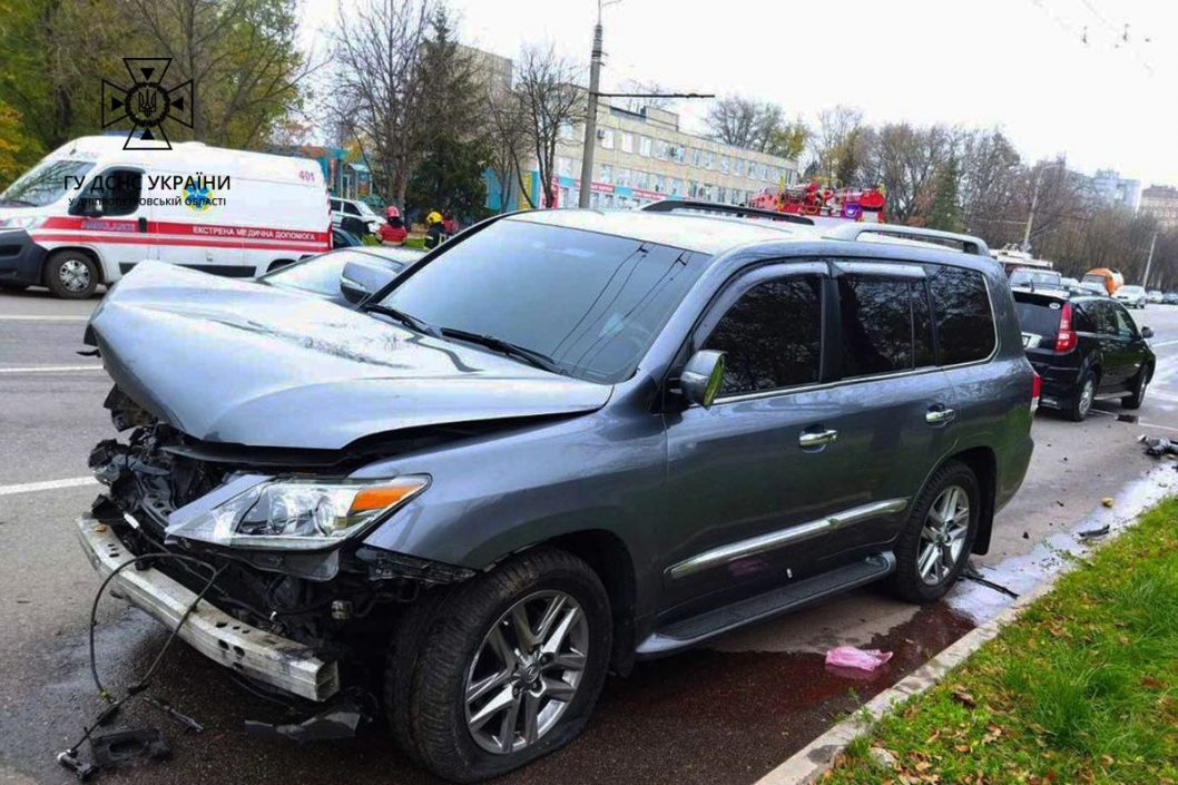 Постраждала ціла родина: у Кривому Розі сталася аварія (Фото) - рис. 5