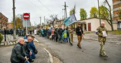 На Дніпропетровщині провели в останню путь захисника України Іллю Маркевича