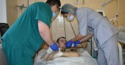 Потерял ногу, помогая волонтерам: в Днепре спасают 20-летнего парня, который подорвался на мине - рис. 8
