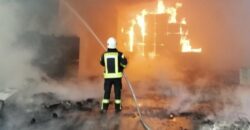 Російські окупанти нанесли ракетний удар по житловому будинку у Кривому Розі - рис. 10