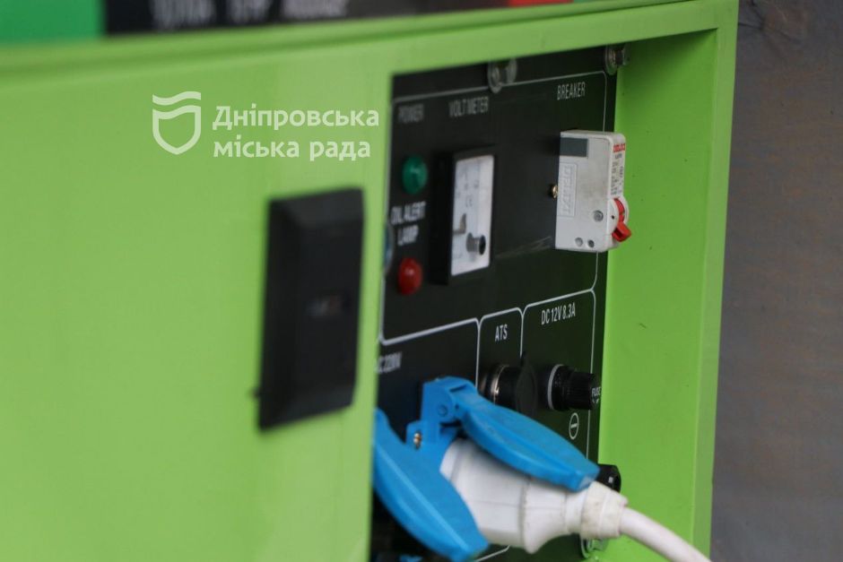 Дніпровський електротранспорт повністю облаштував "Пункти незламності"