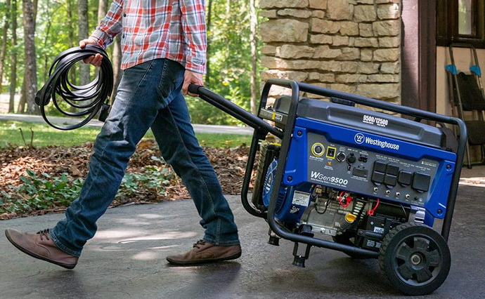 Город приходит в себя от обстрелов: ситуация с отоплением и водой в Днепре