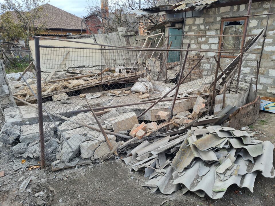 Зруйнована церква та житлові будинки: наслідки нічного обстрілу Нікопольського району - рис. 3