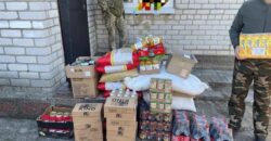 Волонтеры Днепра передали военным продукты питания и печки - рис. 8
