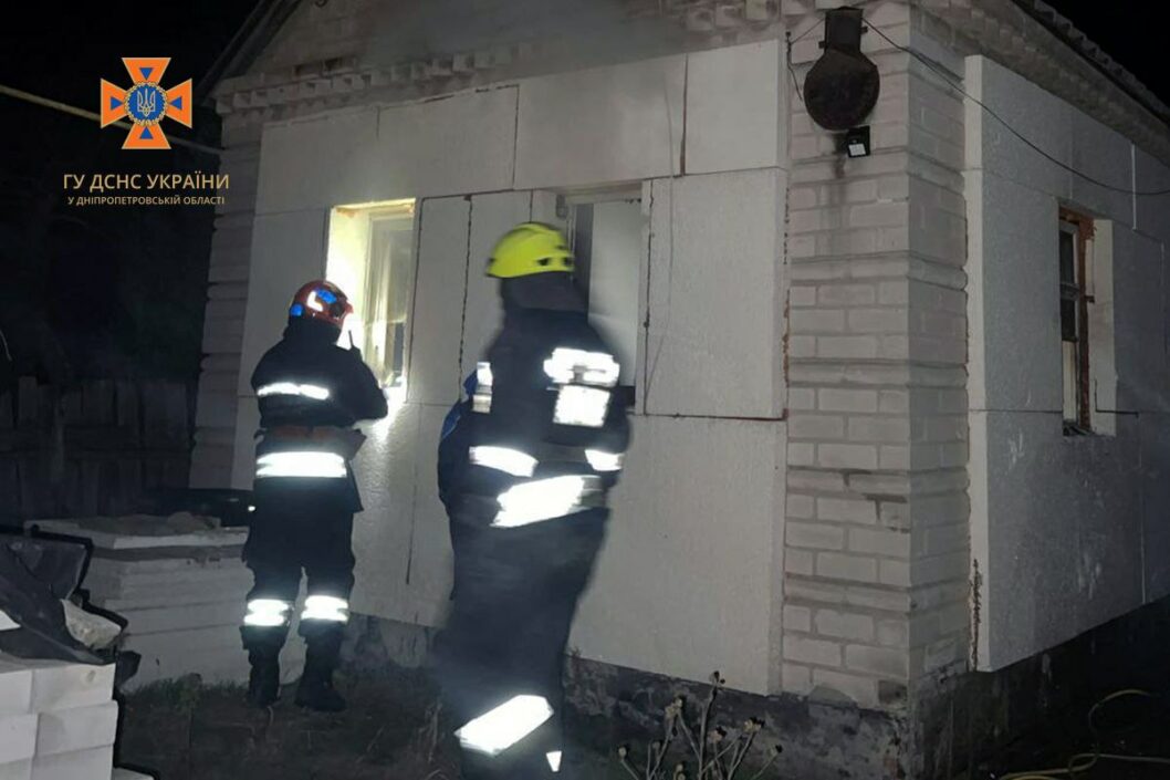 У Дніпрі сталася пожежа у приватному житловому будинку: загинула людина - рис. 2