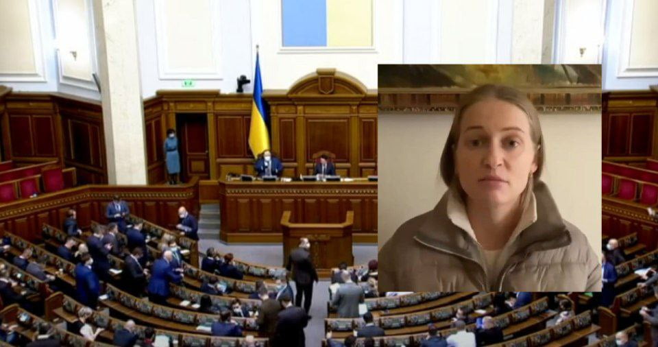 Блогерка із Дніпра закликала українців "повалити владу" через відключення світла
