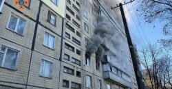 Последствия пожара в Днепре: сотрудники ГСЧС и правоохранители спасли 19 человек, 2 погибли - рис. 12