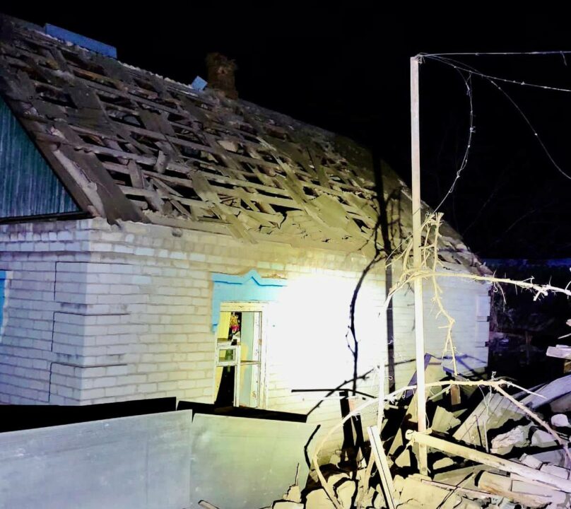 Російські окупанти вночі випустили по Нікопольському району понад 50 снарядів - рис. 7