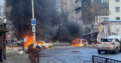 Російські терористи обстріляли центр Херсона: щонайменше 5 загиблих та 20 поранених, - ОП