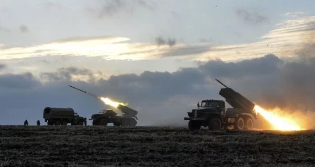 9 годин тривоги, обстріли «Градами» та важкою артилерією: як минула ніч на Дніпропетровщині