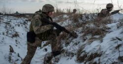 ЗСУ ведуть запеклі бої за Соледар та Бахмут на Донеччині: ситуація на фронті станом на ранок