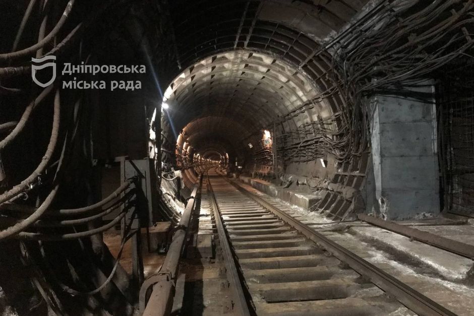 Можновладці Дніпра перевірили метро гуртожиток та Пункт незламності