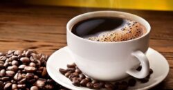 Месть за американо: в Днепре мужчина устроил стриптиз в кафе - рис. 7