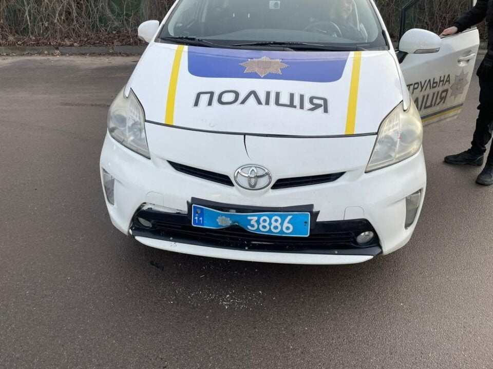 Дії водійки Citroen, що в’їхала у двір Храму загрожували життю і здоров’ю оточуючих: коментар поліції  