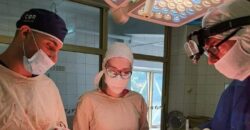 Днепровские врачи спасли раненого бойца, проведя уникальную операцию - рис. 16