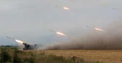 Російські окупанти обстріляли з артилерії село на Дніпропетровщині