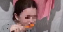 Російська горе-мати змусила доньку чистити зуби водою з унітазу за лайку в інтернеті - рис. 10