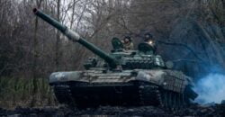 Окупанти продовжують наступати на 4 напрямках, зазнають великих втрат, - Генштаб ЗСУ