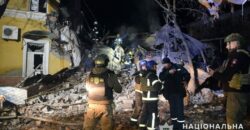 Количество жертв из-за ракетного удара по дому в Краматорске возросло - рис. 10