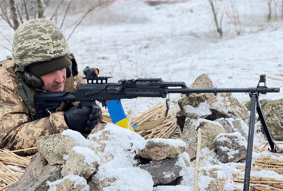 Начались 355 сутки войны РФ против Украины: враг пытается прорвать оборону, несмотря на большие потери 