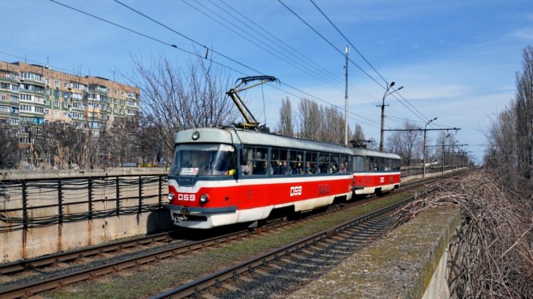 На Дніпропетровщині курсують найшвидші в Україні трамваї - рис. 1