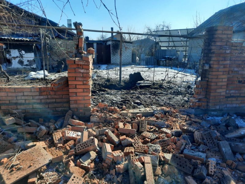 Ранены люди, уничтожена инфраструктура: полиция фиксирует последствия обстрелов Марганца и Покрова