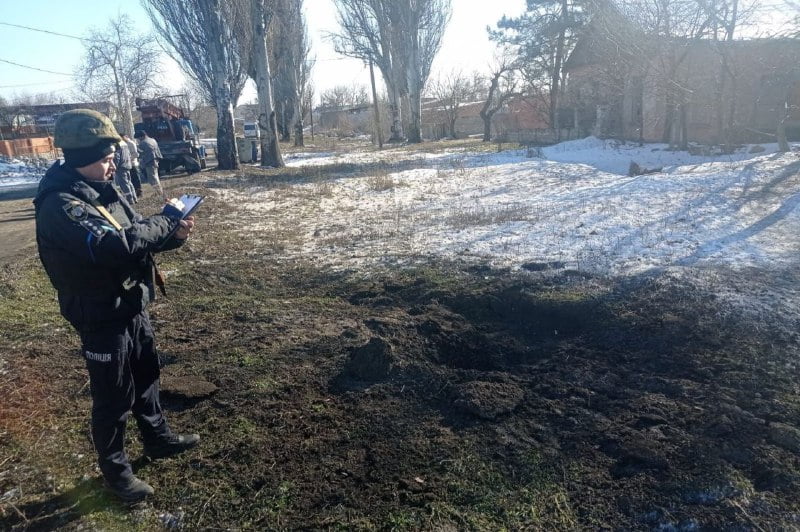 Ранены люди, уничтожена инфраструктура: полиция фиксирует последствия обстрелов Марганца и Покрова