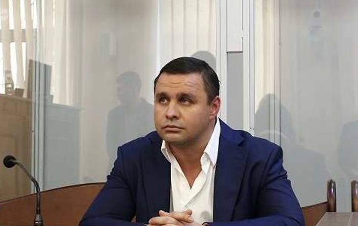 Экс-нардеп, разоблаченный мэром Днепра Борисом Филатовым на рекордной взятке, проведет под арестом еще 2 месяца