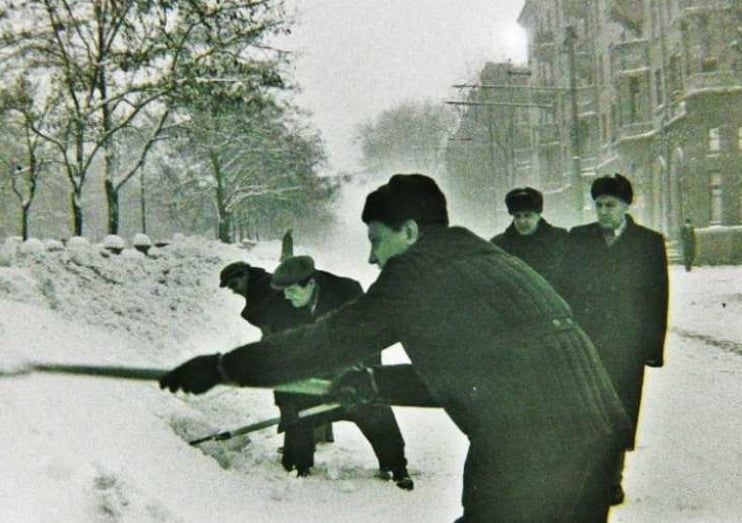 Про Дніпро: нынешняя зима днепрян снегом не балует, а какими были зимы в городе раньше