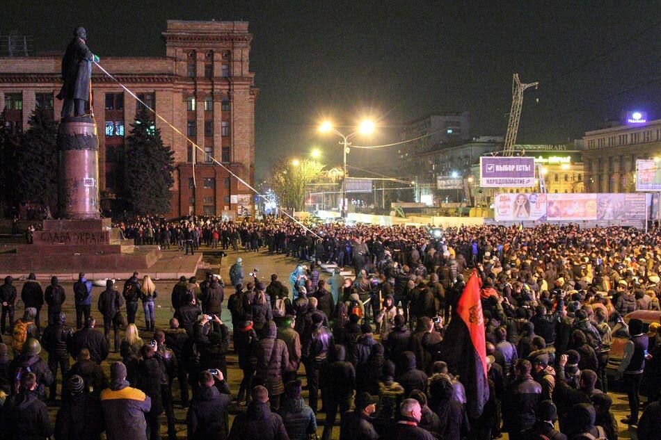 Річниця зносу Леніна у Дніпрі: мешканцям пропонують вирішити долю демонтованих пам'ятників - рис. 3