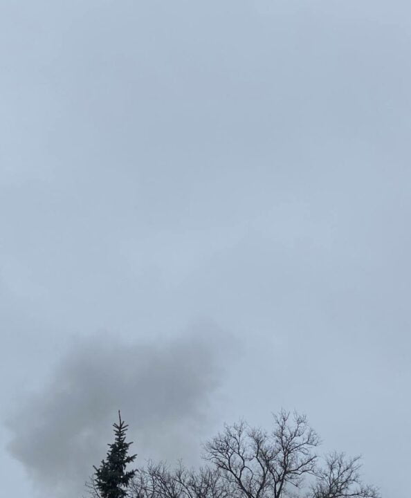 Російські окупанти обстріляли житлову забудову в центрі Харкова: є постраждалі