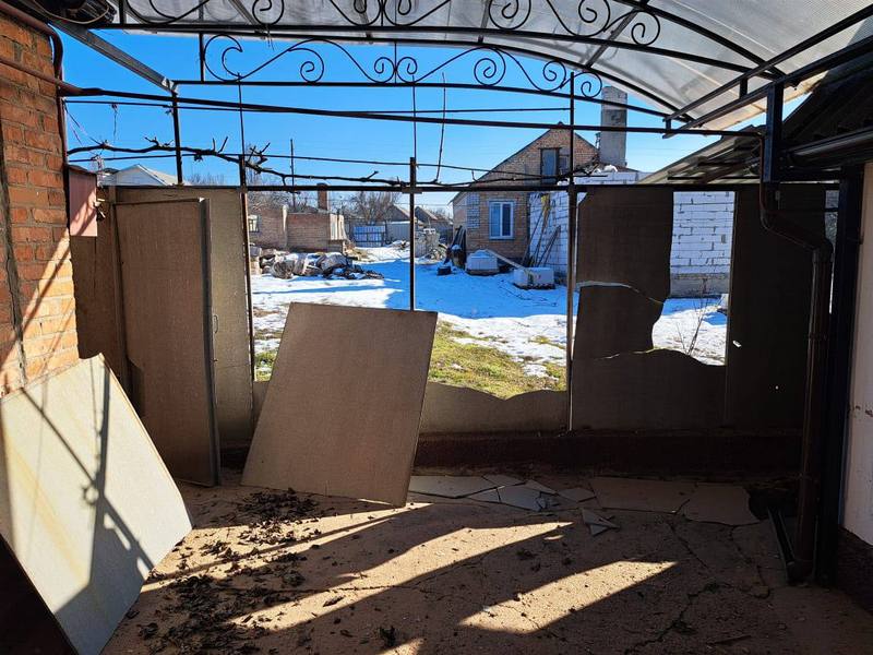 Російські окупанти протягом дня двічі вдарили по Марганцю: серед постраждалих є діти