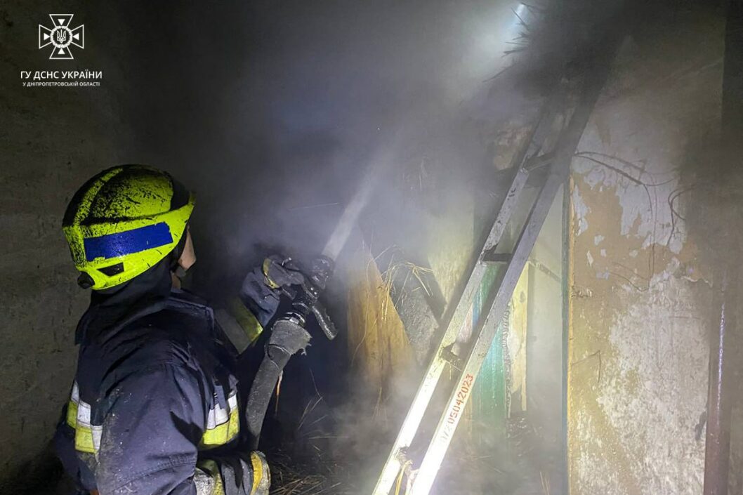 На Днепропетровщине загорелся частный дом: погиб мужчина - рис. 2
