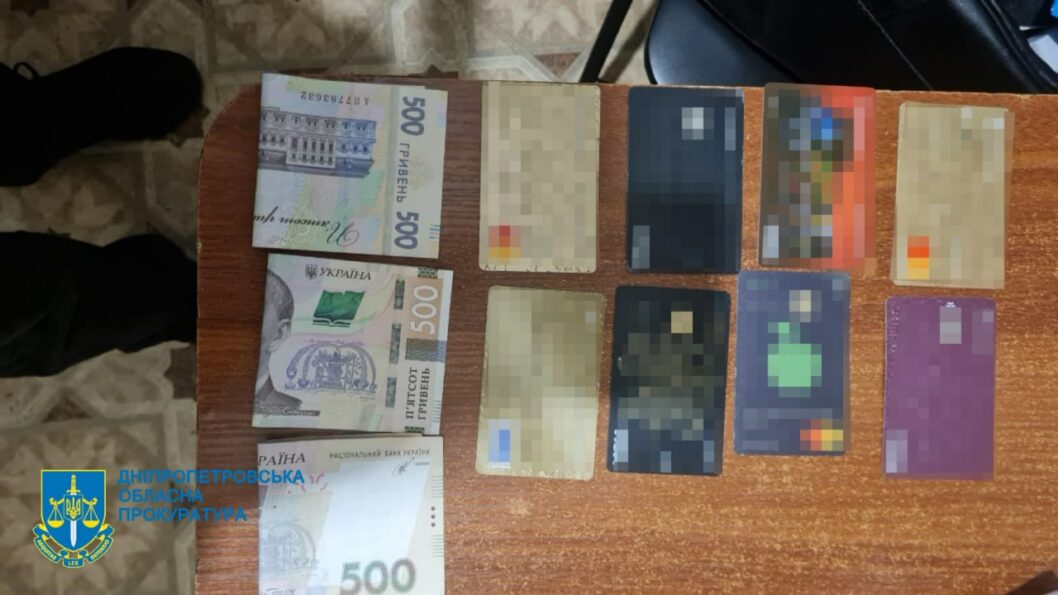 У Кривому Розі викрили злочинну групу наркозбувачів