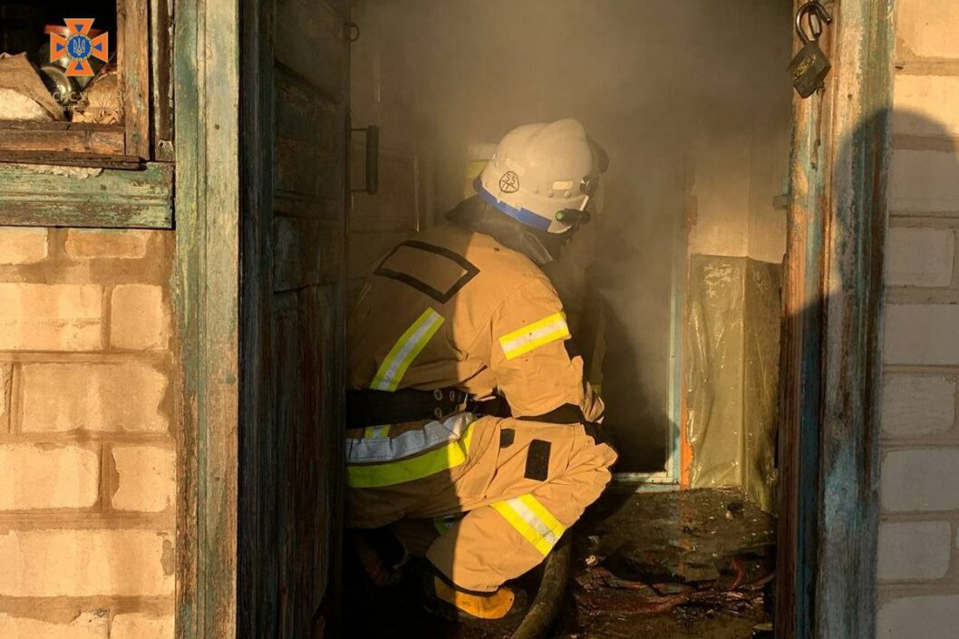 Погибла женщина: на Днепропетровщине чрезвычайники ликвидировали пожар - рис. 1