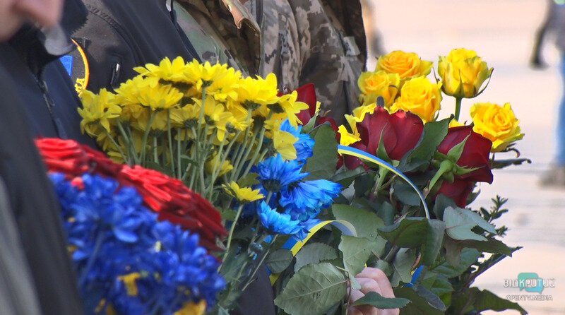 У Дніпрі вшанували пам'ять українських добровольців