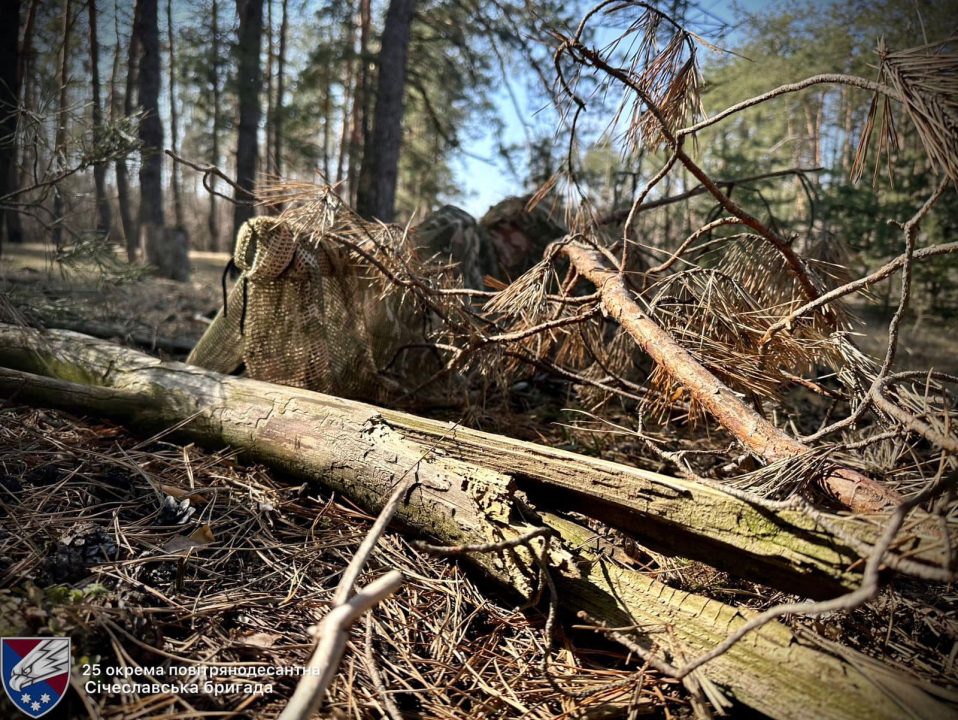 Тихі, маневрені та вкрай небезпечні: як працюють снайпери дніпровської бригади на фронті