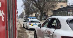 У Дніпрі на проспекті Лесі Українки зіштовхнулись легковик та трамвай