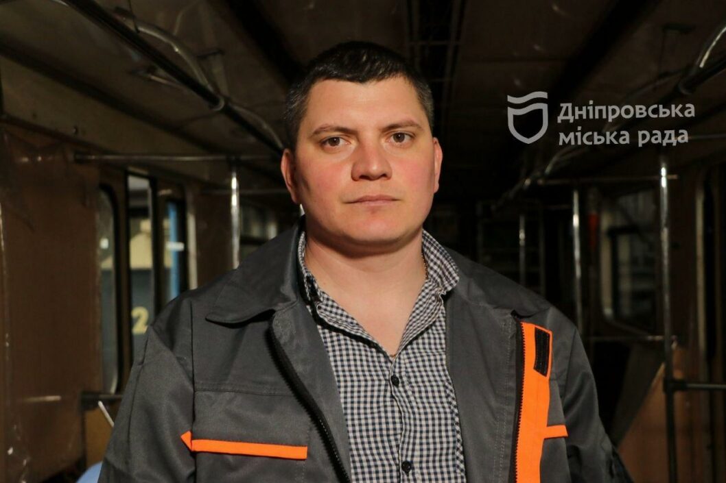 Для безопасности горожан: в Днепровском метрополитене ремонтируют вагоны - рис. 3