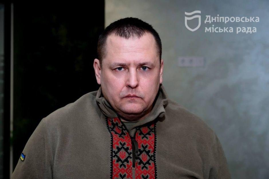 Дніпро передав бійцям на передову нову партію техніки