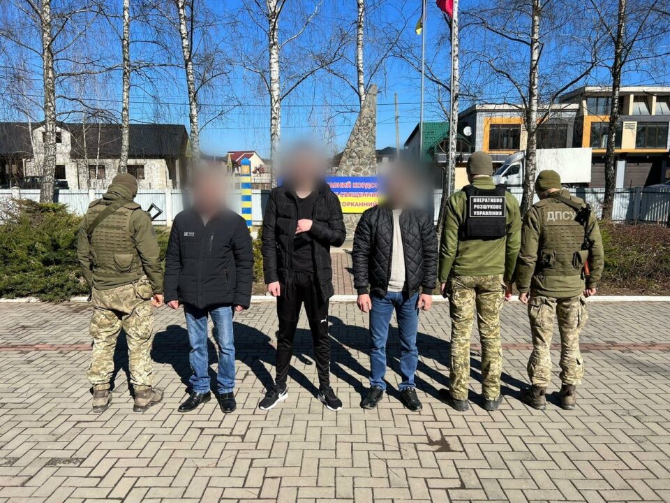 Жителя Днепропетровщины задержали при попытке перейти границу Укракины на Закарпатье