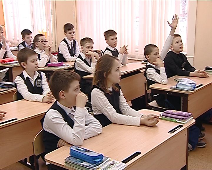 У Дніпрі пропонують повернути очну форму навчання у школах та дитсадках - рис. 1