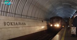 «Наступна зупинка - станція Вокзальна»: чий голос щодня лунає в метрополітені Дніпра - рис. 3