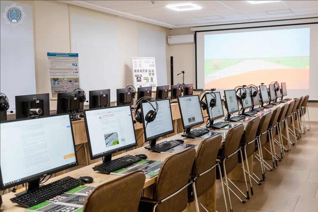 У Дніпрі в університеті внутрішніх справ відкрили школу для людей з інвалідністю