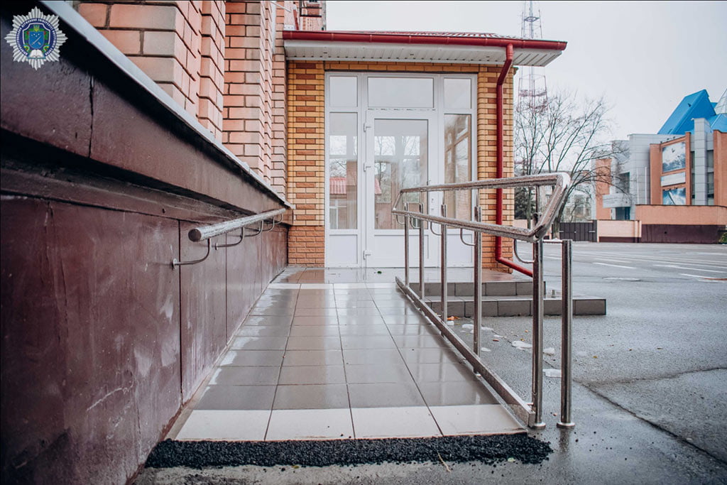 У Дніпрі в університеті внутрішніх справ відкрили школу для людей з інвалідністю