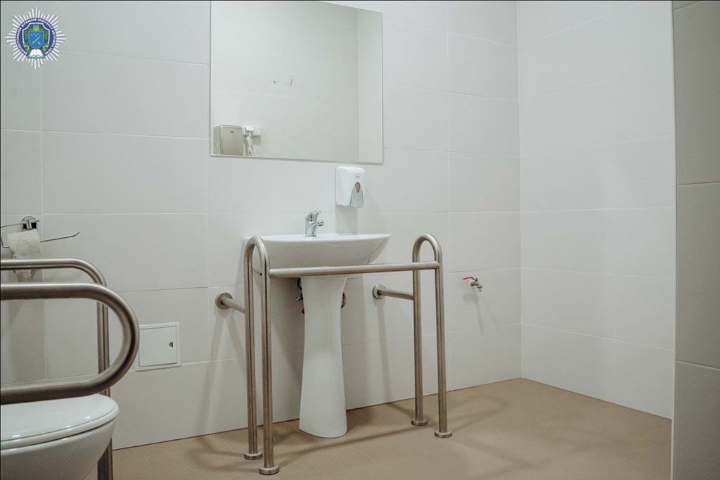 У Дніпрі в університеті внутрішніх справ відкрили школу для людей з інвалідністю