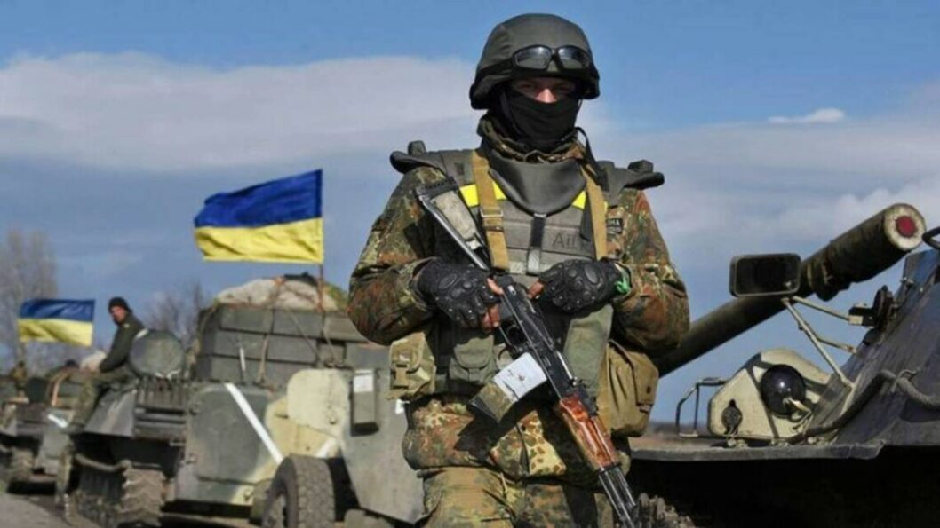 Оккупанты снова предлагают сдаться: днепровская бригада ВСУ показала, как продолжаются бои за Бахмут - рис. 1